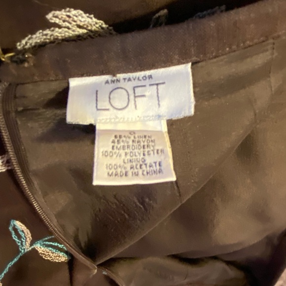 LOFT brown and blue embroidered linen and rayon skirt size 0 - Picture 3 of 3